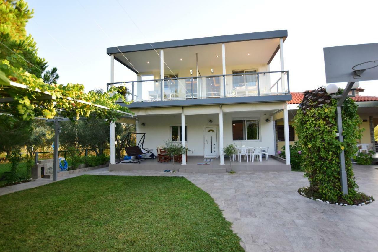 V Luxury Suites Toroni 3 Εξωτερικό φωτογραφία