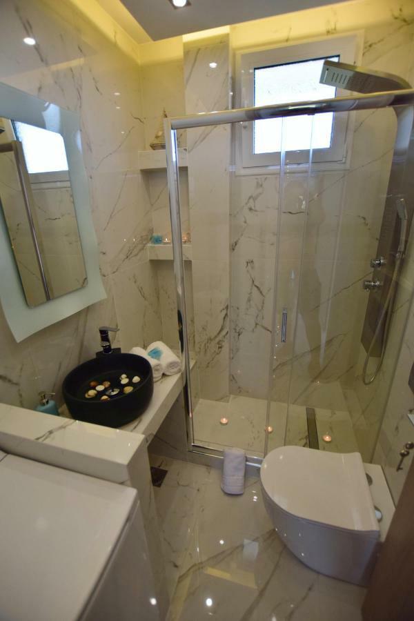 V Luxury Suites Toroni 3 Εξωτερικό φωτογραφία