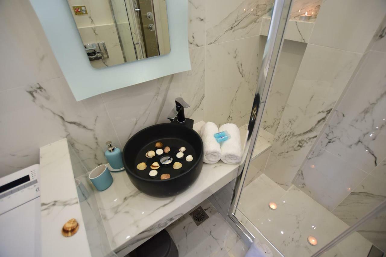 V Luxury Suites Toroni 3 Εξωτερικό φωτογραφία