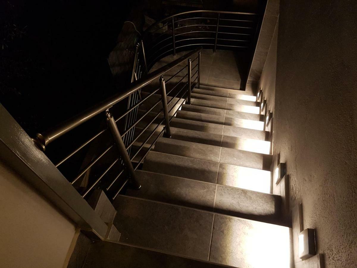 V Luxury Suites Toroni 3 Εξωτερικό φωτογραφία